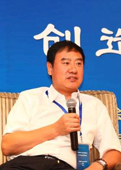 吴佐民