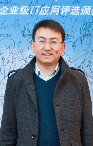 李辉